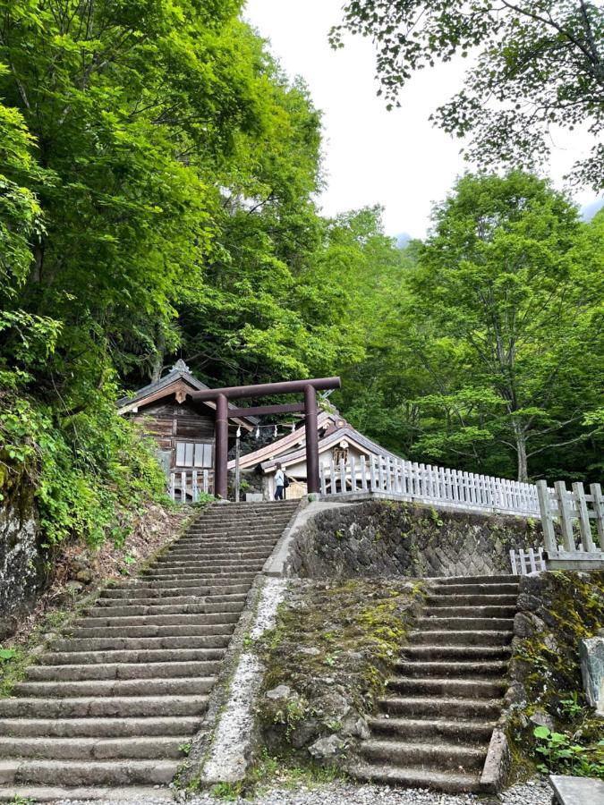 宿屋白金家 Yadoya-Shiroganeya 1日1組限定2名から8名様まで 全館貸切り 伝統的建造物の旅籠宿 Traditional Culture Experience Nagano Eksteriør billede