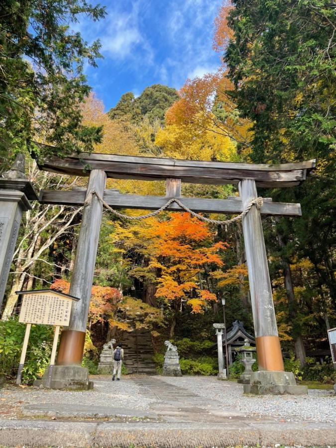 宿屋白金家 Yadoya-Shiroganeya 1日1組限定2名から8名様まで 全館貸切り 伝統的建造物の旅籠宿 Traditional Culture Experience Nagano Eksteriør billede