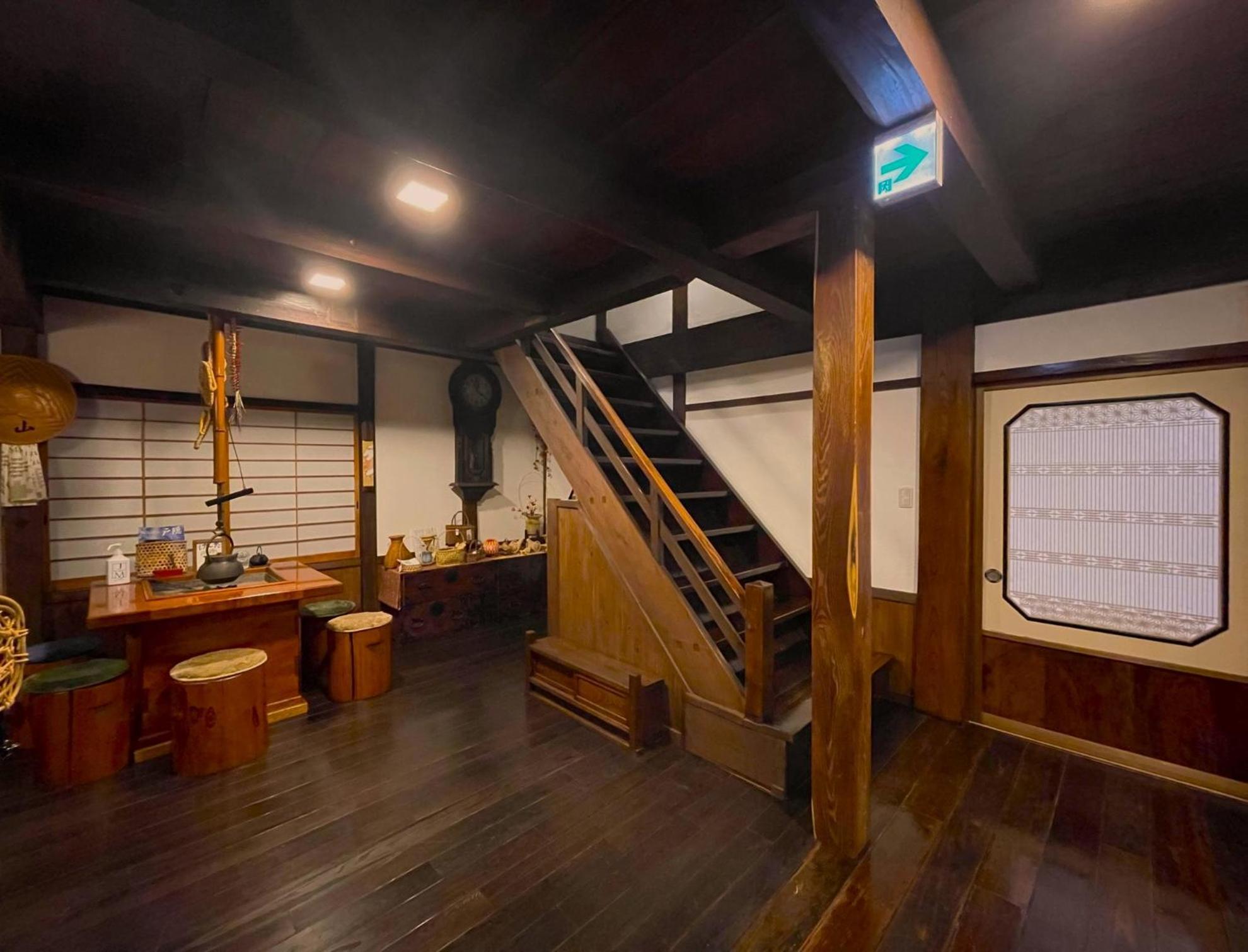 宿屋白金家 Yadoya-Shiroganeya 1日1組限定2名から8名様まで 全館貸切り 伝統的建造物の旅籠宿 Traditional Culture Experience Nagano Eksteriør billede